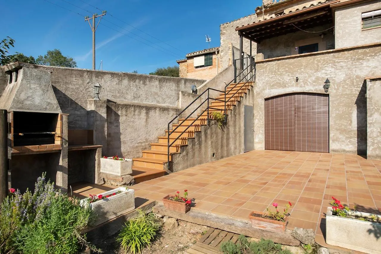 Holiday home Casa Rural, Can Cirera Serinya